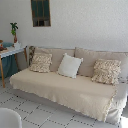 Bel Avec Terrasse Pour 4 Personnes, Proche A Port Camargue - Fr-1-731-140 *
