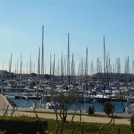 Apartment Bel Avec Terrasse Pour 4 Personnes, Proche A Port Camargue - Fr-1-731-140 *